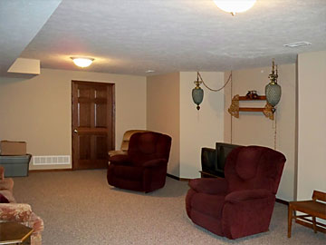 Sutton custom home basement